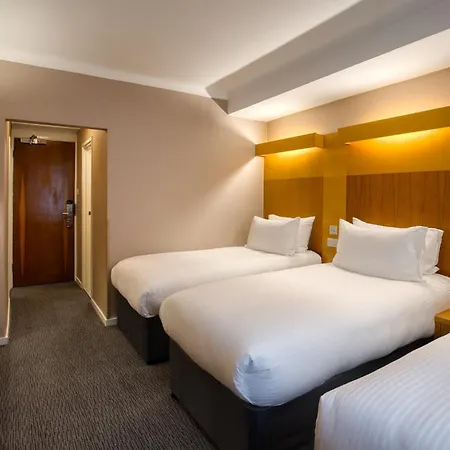 Tavistock Hotel 3*
