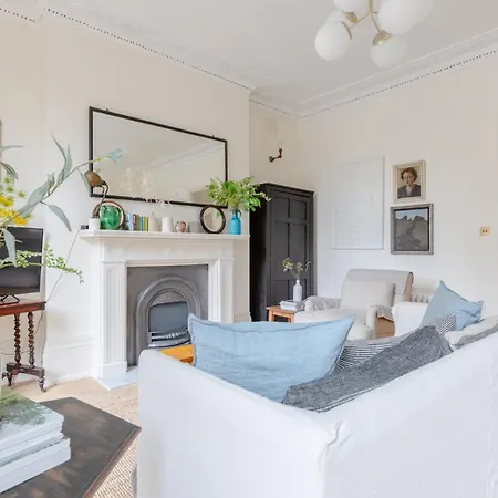Beautiful & 1 Bedroom Flat In Clerkenwell Apartment London