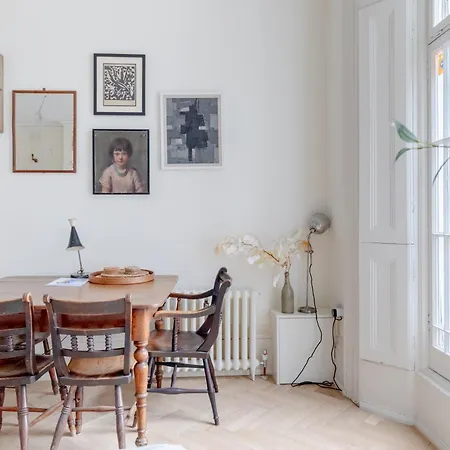 Beautiful & 1 Bedroom Flat In Clerkenwell London