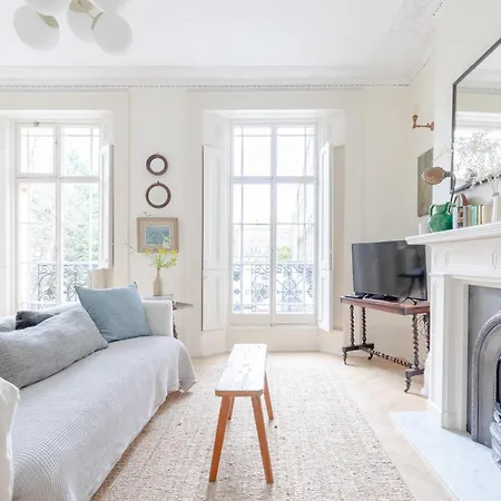 Beautiful & 1 Bedroom Flat In Clerkenwell *