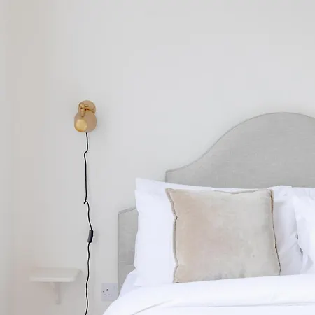 Beautiful & 1 Bedroom Flat In Clerkenwell