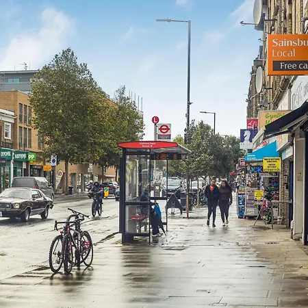 Pass The Keys - Stylish Flat With View In West Central