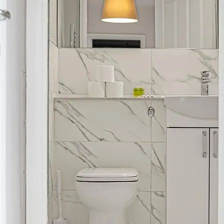 Apartment Pass The Keys - Stylish Flat With View In West Central London