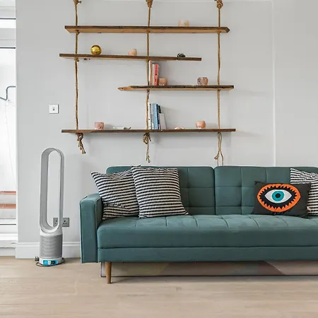 Pass The Keys - Stylish Flat With View In West Central *