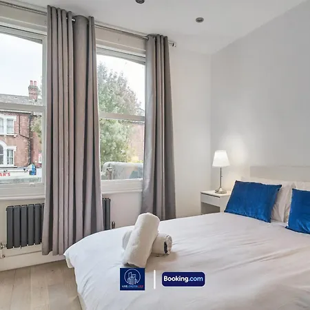 Apartment Last-minute Secure L Exclusive Offer L Delightful 2-bedroom In Tufnell Park L Sleeps Up To 5 Guests L By Live Short Lets & Serviced L London