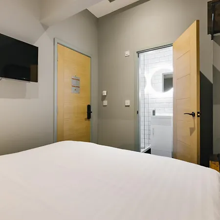 Hotel Tower Bridge Road 3*