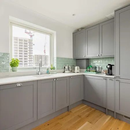 Charming Primrose Hill Rooftop Duplex Apartment *