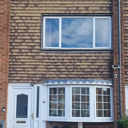 Cozy Flat & Lovely Garden, High Speed Wifi * Cranford