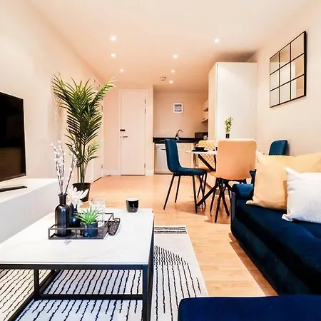 Premium Canary Wharf Flat - Long Offer Apartment *