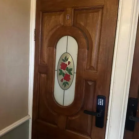 Apartment Beautiful Wood Street First Floor Flat B