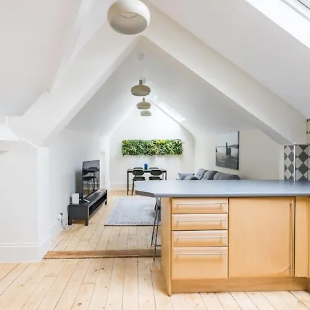 4 Bed Penthouse In Shoreditch * London