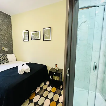 Penzion Caledonian Close To Camden & Kings Cross *