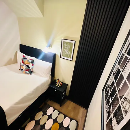 Penzion Caledonian Close To Camden & Kings Cross *