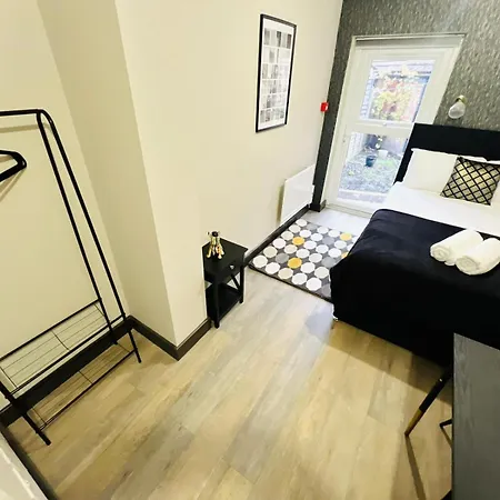 Caledonian Close To Camden & Kings Cross *