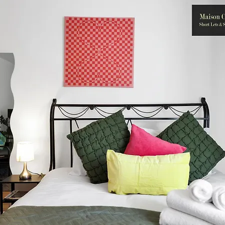 Apartment Weekly Or Monthly Stays, London, Stepney Green, 2bedroom Apt, Sleeps 6, Servcied By Maison Christo Short Lets & Serviced Accomdation