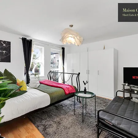 Weekly Or Monthly Stays, London, Stepney Green, 2bedroom Apt, Sleeps 6, Servcied By Maison Christo Short Lets & Serviced Accomdation Apartment *