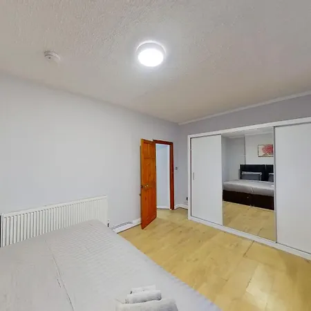 Grand 2 Bed Belvedere