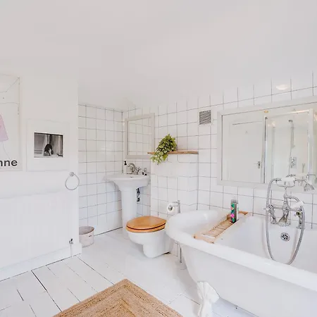 Stylish Flat In Shoreditch, Private Roof Terrace *