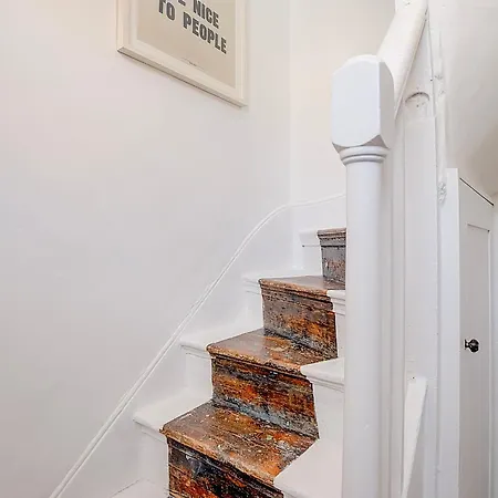 Apartment Stylish Flat In Shoreditch, Private Roof Terrace *