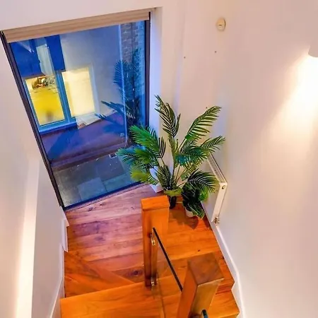 Hyde Park Luxury 2 Bed 2 Bath House * London