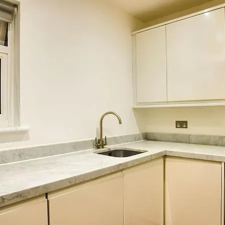 Apartment Hyde Park Luxury 2 Bed 2 Bath House London