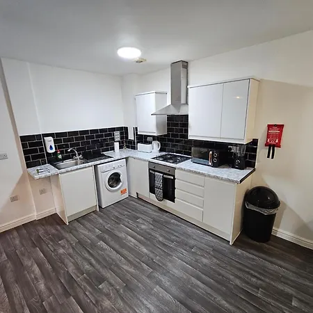 2br Near Canning Town Stn Balcony Location