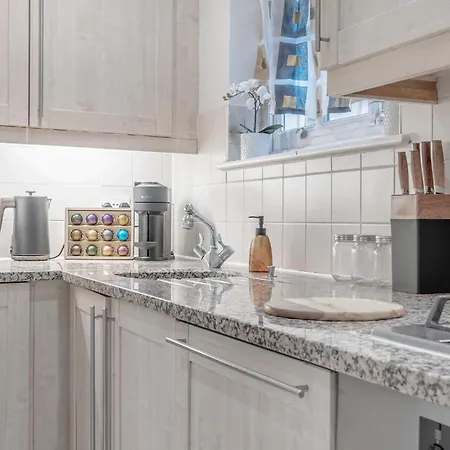 Apartment Charming Oxford Street Away