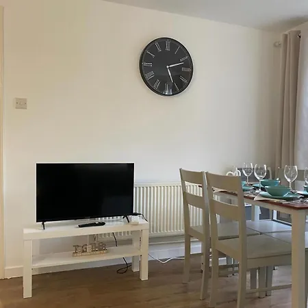 Modern Entire In Kings Cross St Pancras *