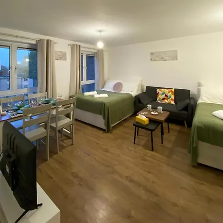 Modern Entire In Kings Cross St Pancras Apartment London