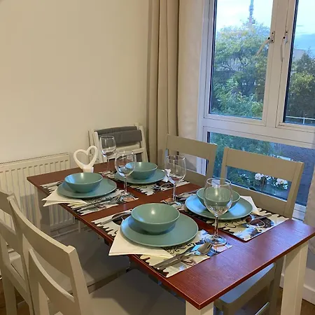 Modern Entire In Kings Cross St Pancras Apartment