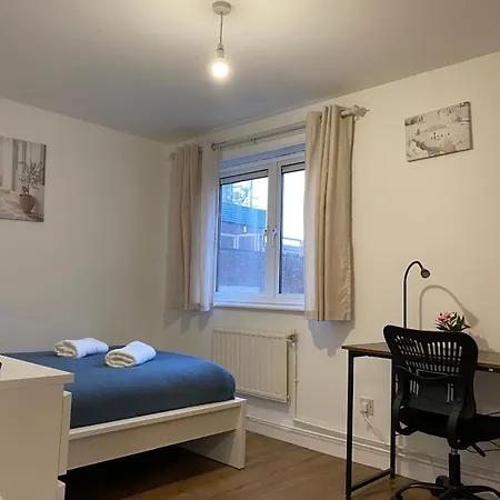 Modern Entire In Kings Cross St Pancras Apartment London