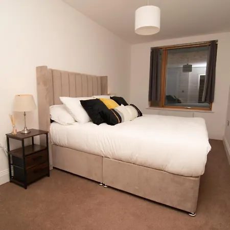 Cosy 2 Bed Hackney Sleeps 8 * London