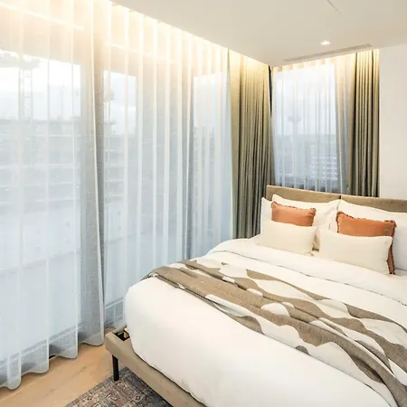 Kings Cross-luxury-sunset City View-gym-office Place-elevator