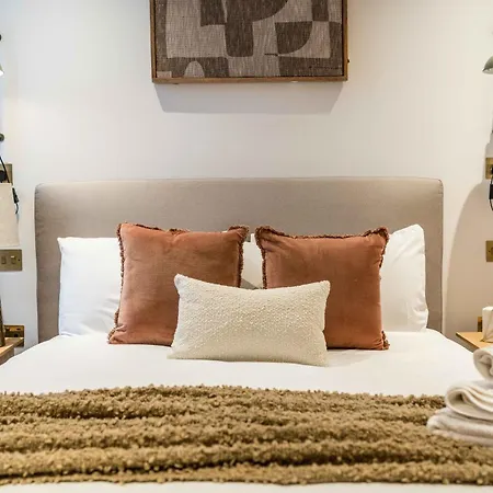 Kings Cross-luxury-sunset City View-gym-office Place-elevator Aparthotel London
