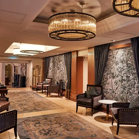 The Royal Horseguards Hotel, 4*