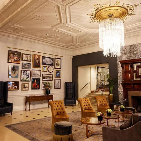 The Royal Horseguards Hotel, Hotel 4*