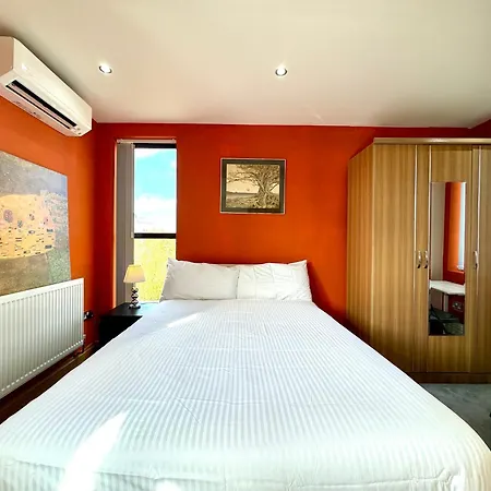 Chic 1 Bedroom By Wild *