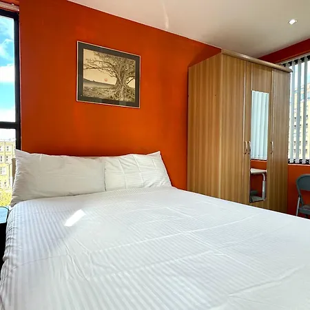 Chic 1 Bedroom By Wild