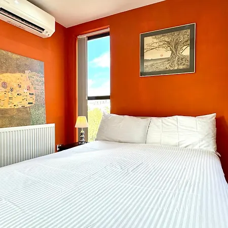 Chic 1 Bedroom By Wild * London