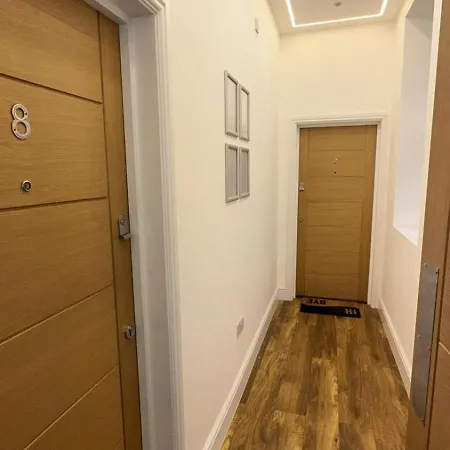 Stylish London, Stratford * London
