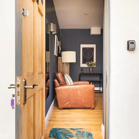 Kingswood Guest house