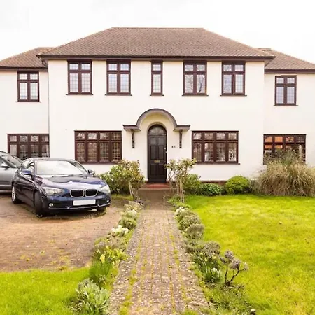 Guest house Kingswood