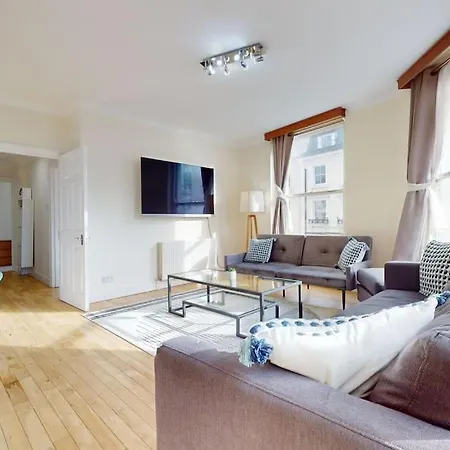 公寓 Charming And Bright Flat In Paddington!