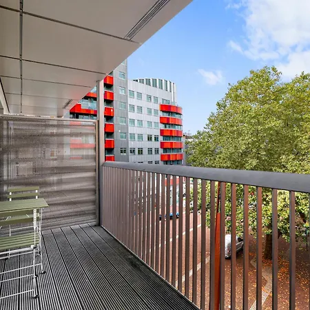Pass The Keys Spacious 2-bedroom 伦敦