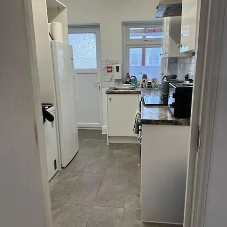 Ashburton House Holiday home Ilford