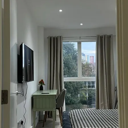 דירה Modern Near *