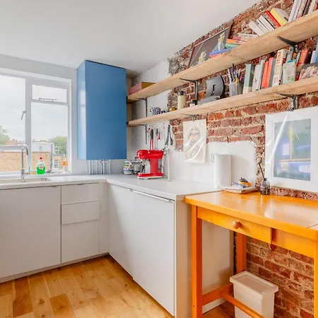 Chic 1bd Loft-style Flat Heart Of North Apartment