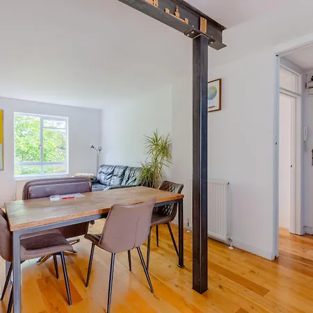 Chic 1bd Loft-style Flat Heart Of North Apartment