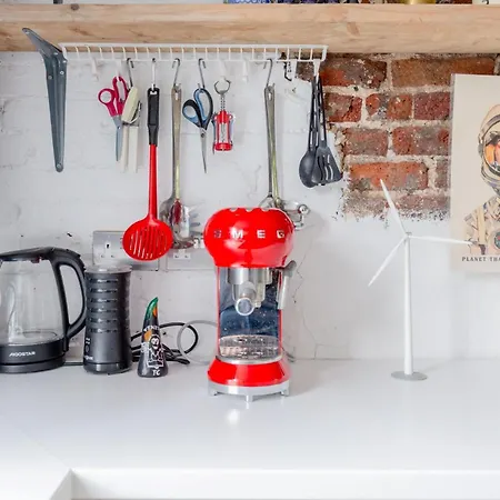 Chic 1bd Loft-style Flat Heart Of North London