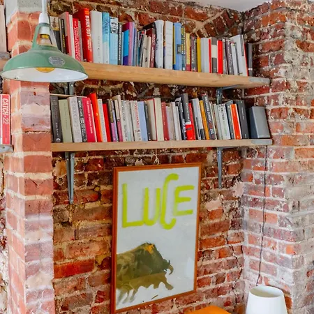 Chic 1bd Loft-style Flat Heart Of North